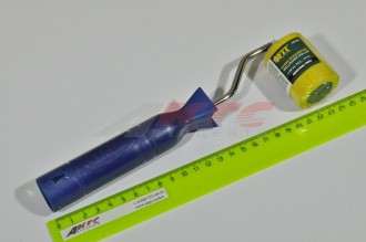 Валик прижимной для обоев резиновый, желтый  50 мм (02980)